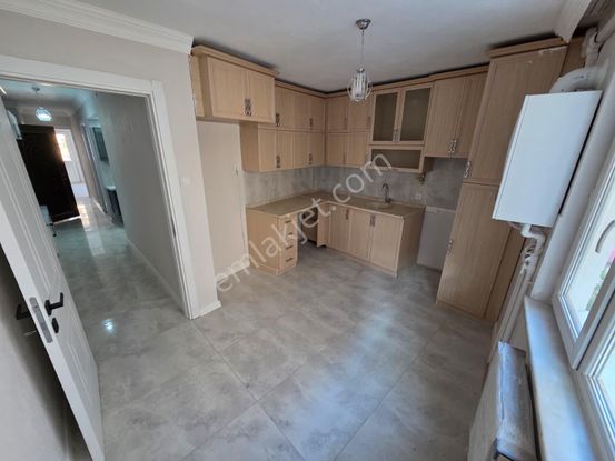 🏡teyfikiye Mahallesi 🏡 ✅3+1 120 M2 5 Katlının 3 Katı ❇️kapalı Mutfak Çift Cephe