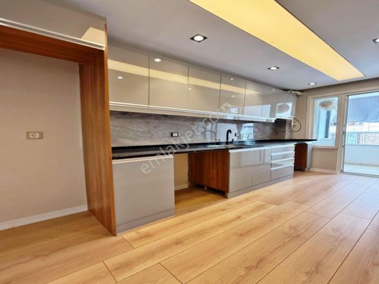 Beylikdüzü Yakuplu Mah Kelepir Acil Satılık Krediye Uygun Daire !!!!