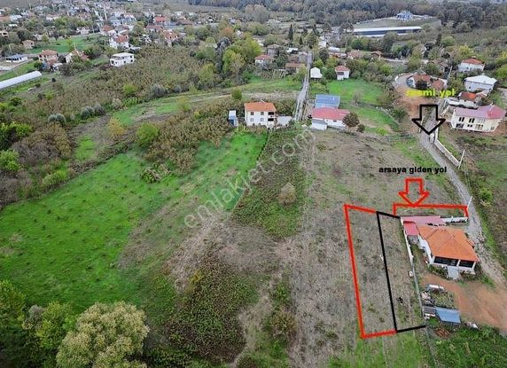 Köyiçi Yerleşik Alanda Satılık 2 Adet Parsel