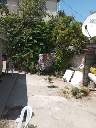 Karabaglar Barış Mahalleside Satılık 130mt M