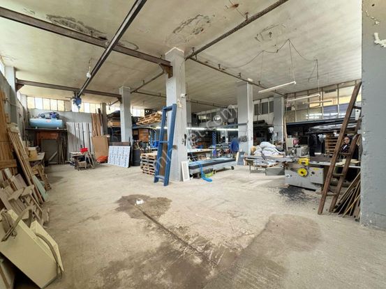Mertcan'dan Caddeye 1dk Mesafeli Sanayi Elektrikli İmalathane