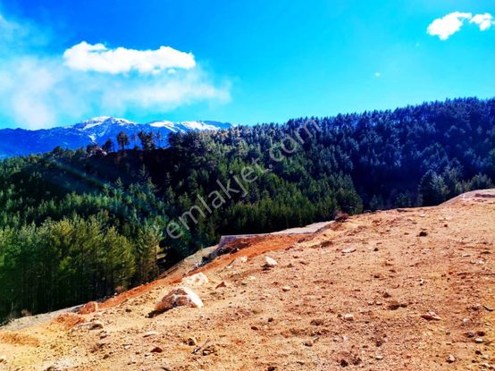 Kar Emlaktan Yenikonacık Efes Sitesinin Üstünde 400 M2 Satılık Arsa