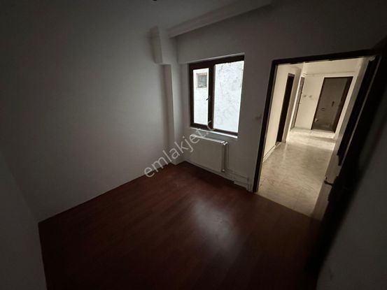 Bilgen Vatan'dan Uyanış'ta 1. Kat Ön Cephe 3+1 Yılın Son Fırsat Katta Kök Tapu Satılık Daire