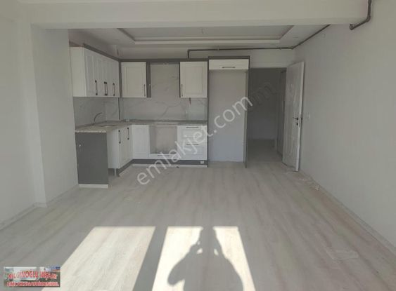 Muradiye Mahallesinde 1+1 Sıfır Daire