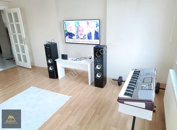 Yeşilkent Siteleri 2. Kısım Satılık 3+1 Ara Kat Daire