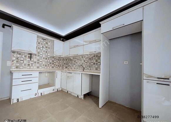 Sütlüce Mah Eğitimciler Ve Uluzafer Cd Yakını Satılık 3+1 Daire