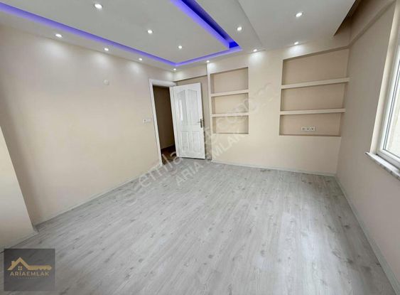 Gazi Mah'de 4+2 Kıbrıs Caddesinde Muhteşem Dubleks!!!