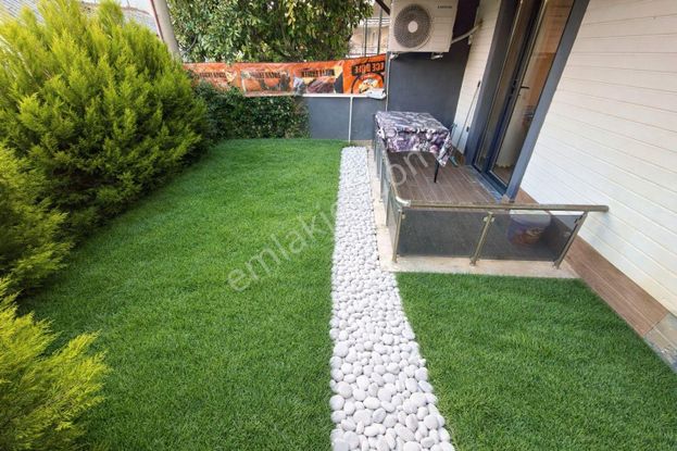 Yükselden Gürede Çift Bahçeli Ön Cephe 2+1 Denize 300metre Daire