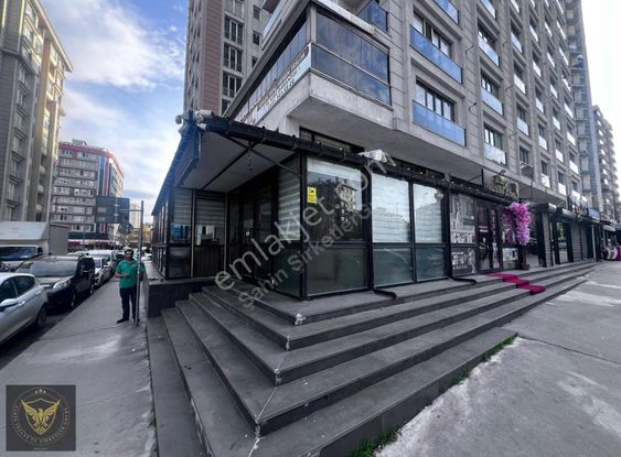 Merkez'de Cadde Üzeri 3 Katlı Devren Satılık Güzellik Merkezi...