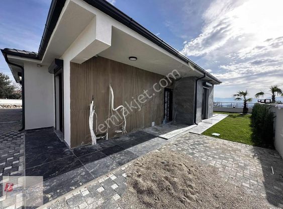 Muhteşem Manzarası Ve Yatay Mimarisi İle Göz Kamaştıran