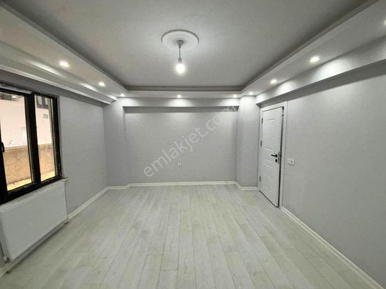 ***eryıldız Gayrimenkul'den Kapaklı Bahçelievler Mah.iskanlı Lüx 2+1 Sınırsız Kredi İmkanı