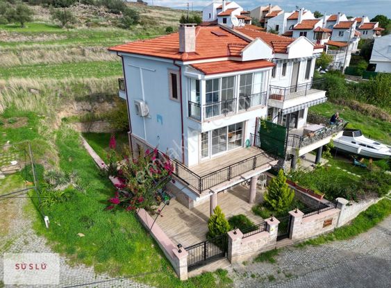 Ayvalık Cunda Adasında Satılık Villa