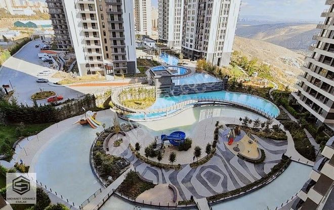Sinpaş Marina Towers 5 'te 1+1 Geniş Köşe Daire