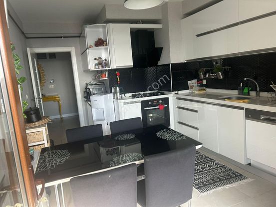 Sahibinden Çeçenistan Caddesine Cephe 3+1 Daire