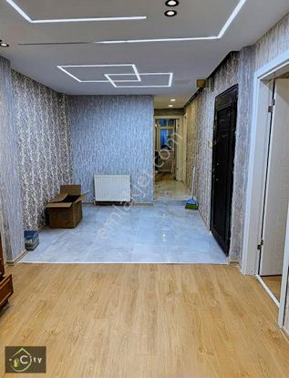 Findikzada Satılık Boş Daire Full Yapılıdi 2+1 1 Kat