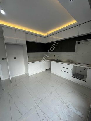 Özel Bahçeli Modern Mimari 3+1 Bahçe Dubleks