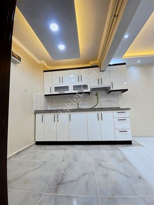 Şişli Kurtuluşta Satılık 2+1 23bin Kiracılı Daire