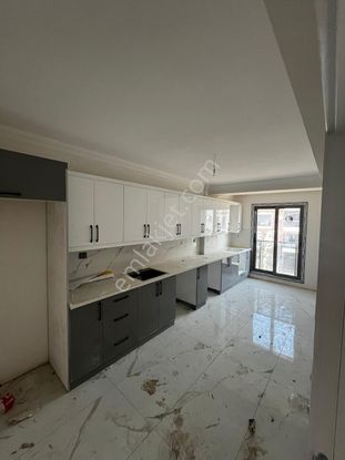 Konutlarda Arakat Satılık Daire Fırsatı