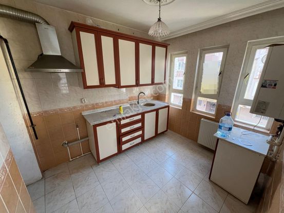 Kanuni Mahallesi'nde Kat Konumunda 2+1 Daire!