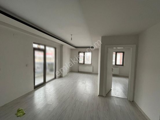 Halilağa Mahallesinde Yeni Yapı 2+1 Satılık Daire