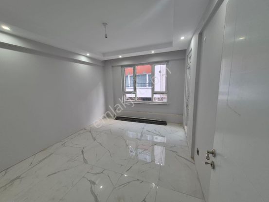 Çamlıca Mahallesinde Satılık 2+0 Daireler