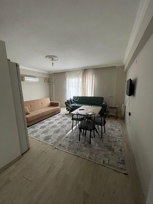 Sümer Mahallesinde Ful Eşyalı 1+1 Küralık Daire