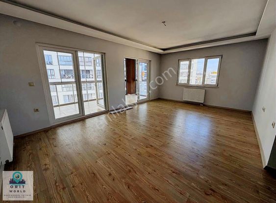 23 Nisan' Da Satılık 4+1 Dubeks Daire