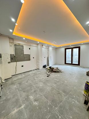 Muradiye Mahallesinde 2+1 Full Lüks Satılık Daire