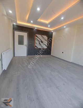 Elif Su Uludağ'da Özel İşçilikli Satılık 2+1