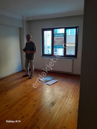 Merkeze Çok Yakin Satilik