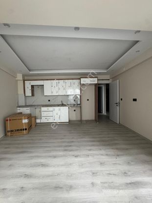 Zeki Emlak'tan Muradiye'de Satılık 2+1 Sıfır Daire