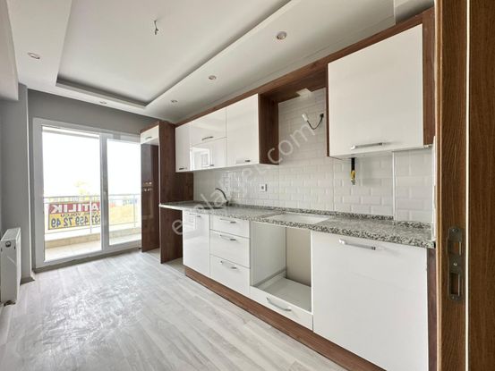 Muradiye Mahallesinde 2+1 Satılık Daire