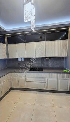 Acil Kat 2 Ataşlar Girişim Lüks Yapı Yeni Cezaevi Karşısı