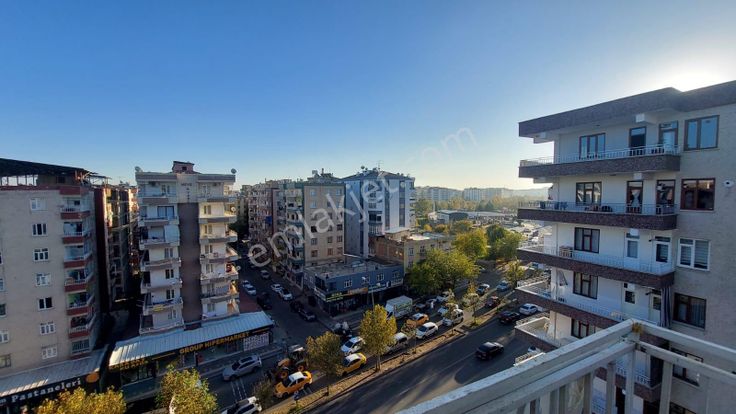 Evlendirme Dairesi Civarı 3+1 Satılık Daire