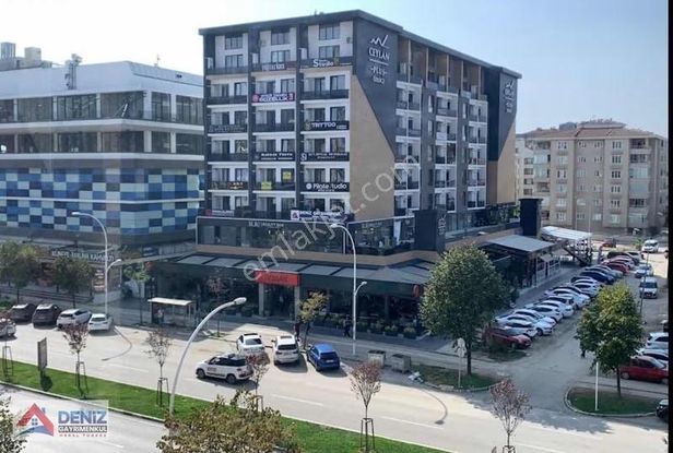 Özlüce Bulvarı Ceylan Plus Kiralık 1+1 Ofis