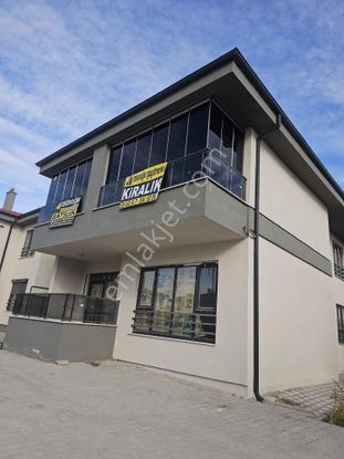 Yaylapınar Cad Yakını Bahçeşehirde 4+1 Satılık Geniş Daire