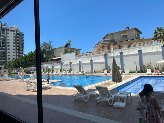 Alanya Mahmutlarda Satılık 2 Adet 1+1 Ful Aktiviteli Daire