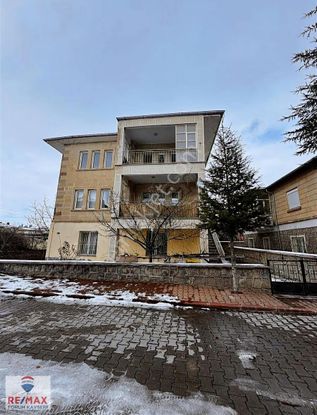 Fatih Mahallesinde Kiralık 3+1 Daire