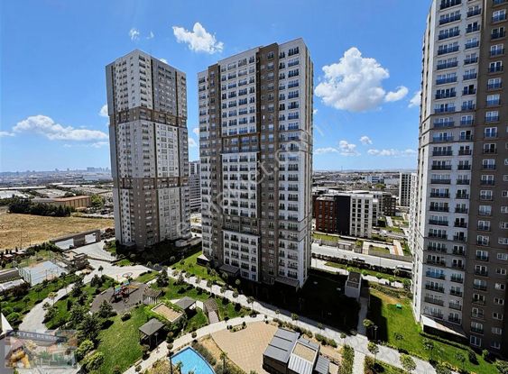 Avrupark Hayat Bahçeşehir'de Satılık Lüks 3+1 165 M² Daire