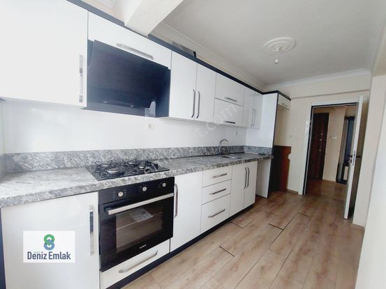 Denizden Akçayda Arakat Satılık 2+1 Daire.