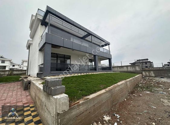 450 Evler Ulaş Yapı Satılık 8.5+1 Tripleks Villa