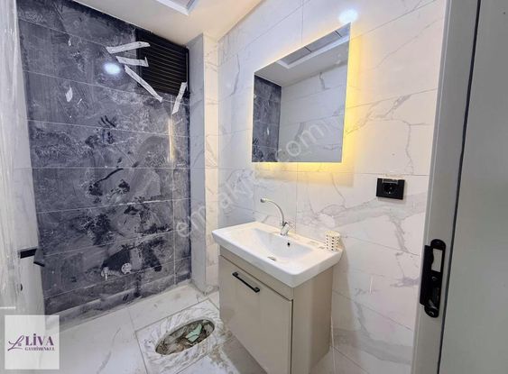 Liva'dan Serkent Bahçelievler'de 4+1 Lüks Satılık Daire