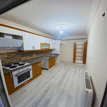 Devlet-diş Hastanesi Yürüme Mesafesi Acill Fırsat 2+1 Dairee!!