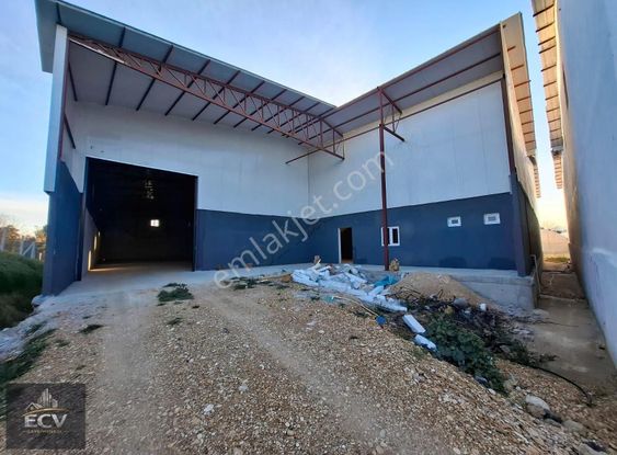 Aksu / Hacıaliler Mh.1600 M² Kiralık Depo