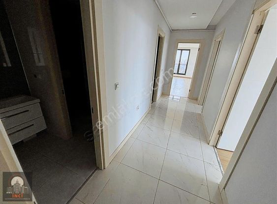 Huzzakda Metroya Yakın Lüx 5+1 Satılık Daireler