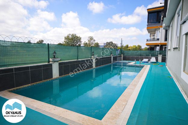 Sakarya Karasu’da Havuzlu Site İçerisinde 2+1 Satılık Daire