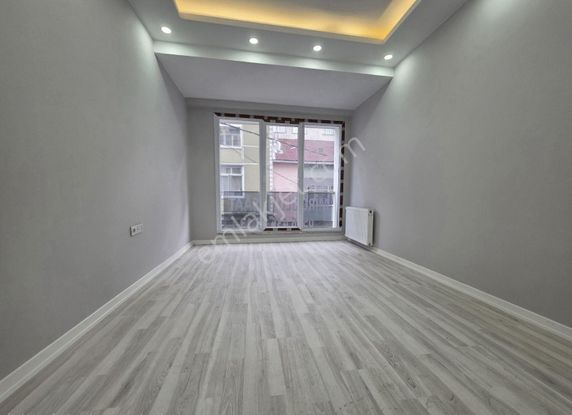 Mehmet Akifte Satılık Sıfır Bina 2+1 1.kat