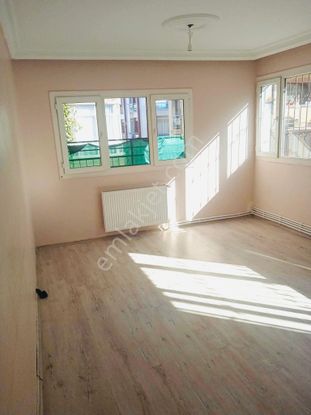 3+1 Doğalgazlı Ful Yapılı Köşe Bina