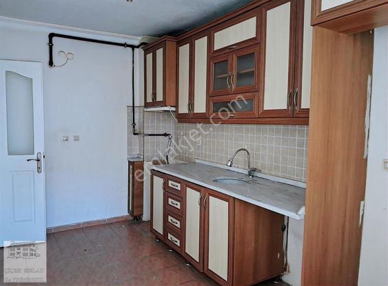 Kiralık 1.balkon 3+1 Daire