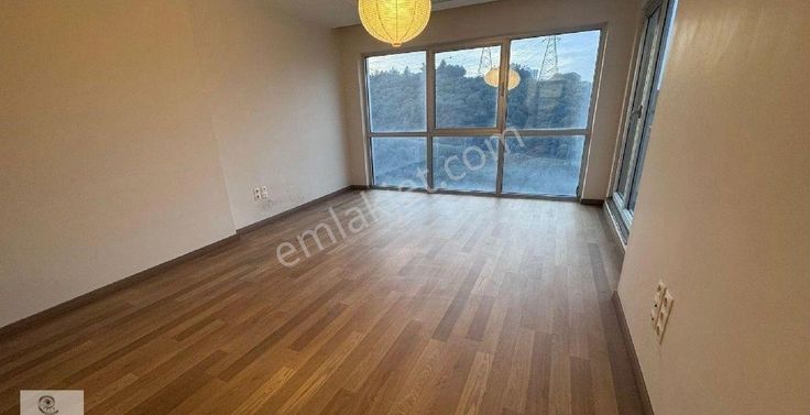 Ağaoğlu Maslak 1453'te Satılık 1+1 Boş Daire